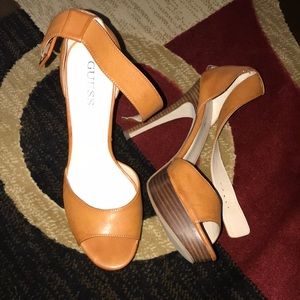 Women’s guess heels